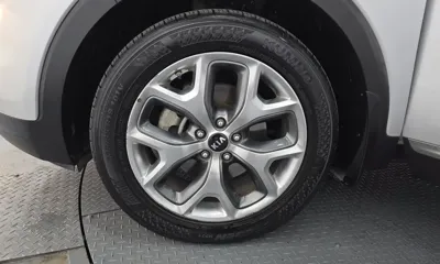 Kia Sorento 2015, 144186 км, за 6541.13 USD