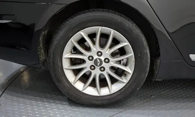 Hyundai Genesis 2010, 188031 км, за 1907.39 USD