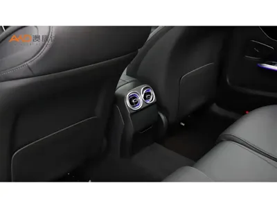 Mercedes-Benz C-Class 2024, 48000 км, за 25383.69 USD - фото 9