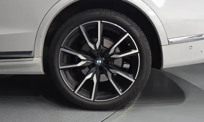 BMW X7 2021, 104895 км, за 42740.08 USD