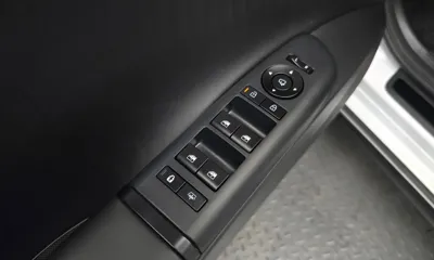Hyundai Grandeur 2025, 3939 км, за 29415.67 USD - фото 29