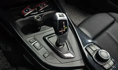 BMW 1-Series 2015, 113569 км, за 6937.56 USD - фото 9