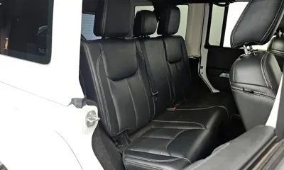 Jeep Wrangler 2017, 52188 км, за 22408.79 USD - фото 12