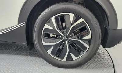 Kia EV6 2022, 83671 км, за 16807.83 USD - фото 21