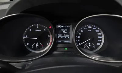 Hyundai Santafe 2016, 133145 км, за 6825.71 USD - фото 8