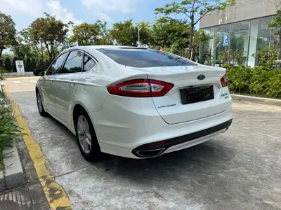 Ford Mondeo 2016, 120000 км, за 4818.58 USD