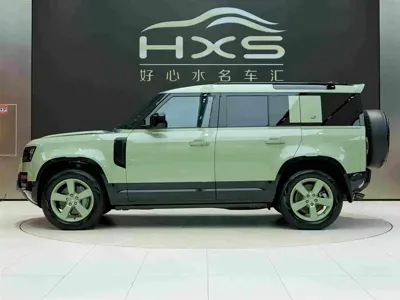 Land Rover Defender 2023, 17000 км, за 95348.36 USD