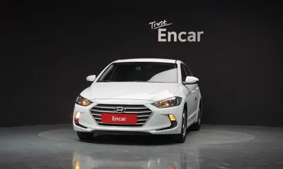 Hyundai Avante 2017, 64952 км, за 4551.67 USD