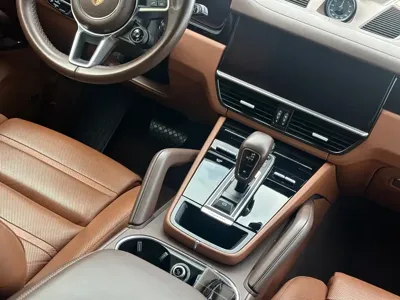 Porsche Cayenne Hybrid 2022, 59000 км, за 55695.48 USD - фото 17