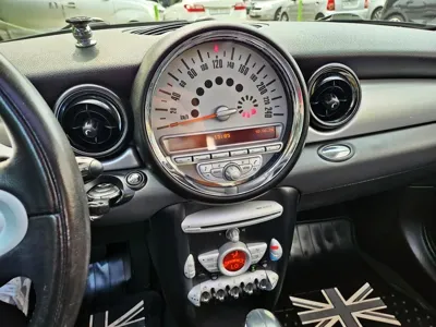 MINI Cooper 2008, 125635 км, за 1625.17 USD - фото 9