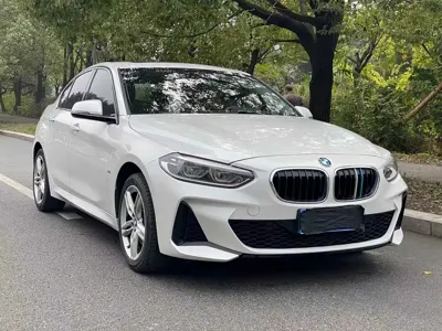 BMW 1 Series 2020, 76000 км, за 9784.98 USD