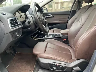 BMW 1 Series 2020, 76000 км, за 9784.98 USD