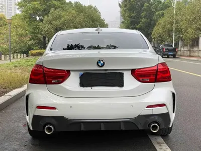 BMW 1 Series 2020, 76000 км, за 9784.98 USD - фото 8