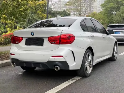 BMW 1 Series 2020, 76000 км, за 9784.98 USD - фото 9