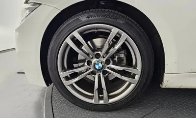 BMW 3-Series 2016, 211098 км, за 9314.69 USD