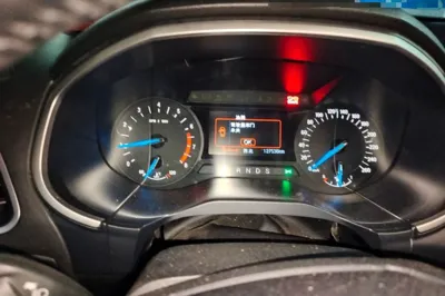 Ford Edge 2018, 127600 км, за 8066 USD - фото 12