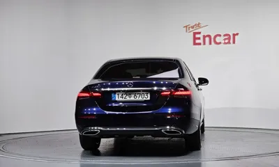 Mercedes-Benz E-Class 2022, 27645 км, за 22736.17 USD