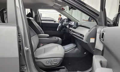 Kia EV3 2026, 10292 км, за 22276.59 USD - фото 11