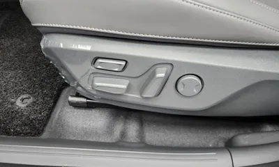 Kia EV3 2026, 10292 км, за 22276.59 USD - фото 31