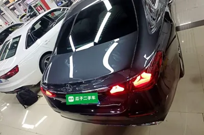 Mercedes-Benz E-Class 2025, 8400 км, за 58252 USD