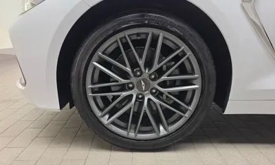 Genesis G70 2018, 40696 км, за 13719.31 USD