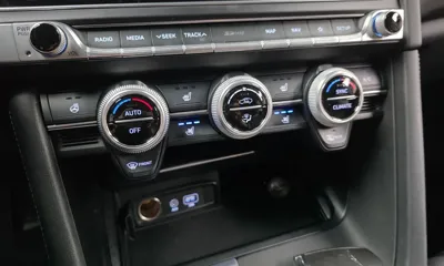 Genesis G70 2018, 40696 км, за 13719.31 USD - фото 30