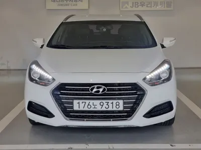 Hyundai i40 2016, 160216 км, за 4225.44 USD