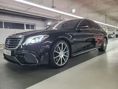Mercedes-Benz S-Class · 2017 год