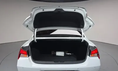 Hyundai Avante 2022, 66039 км, за 11074.92 USD - фото 20