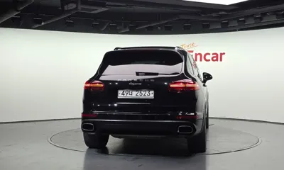 Porsche Cayenne 2017, 164749 км, за 21185.41 USD