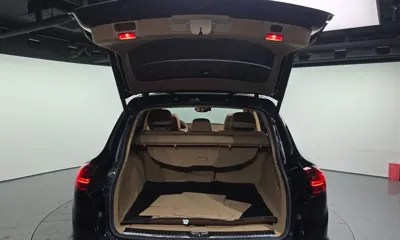 Porsche Cayenne 2017, 164749 км, за 21185.41 USD - фото 20