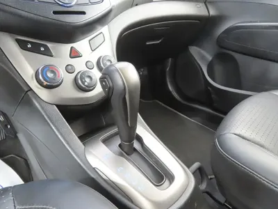 ChevroletGMDaewoo Aveo 2016, 73528 км, за 2149.84 USD - фото 11