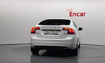Volvo S60 2018, 133111 км, за 6012.55 USD