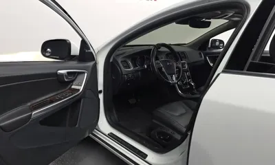 Volvo S60 2018, 133111 км, за 6012.55 USD - фото 10