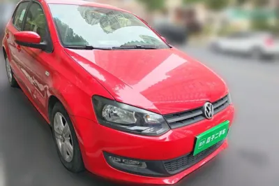 Volkswagen Polo 2011, 69300 км, за 3590 USD