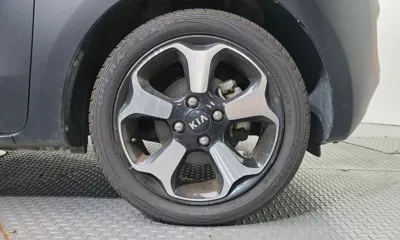 Kia Ray 2013, 98908 км, за 4225.44 USD