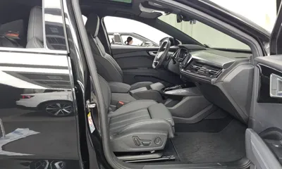 Audi Q4 e-tron 2022, 84336 км, за 22037.31 USD - фото 11