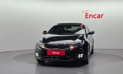 Kia K5 2014, 81753 км, за 5074.17 USD