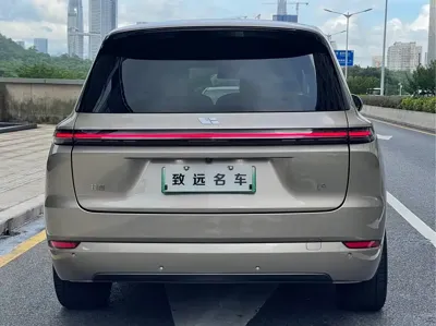 Li Auto Li L9 2022, 48000 км, за 33859.31 USD