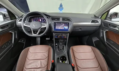 Volkswagen Tiguan 2023, 44123 км, за 21152.84 USD - фото 7