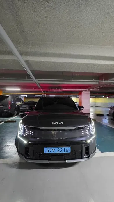 Kia EV9 2024, 60000 км, за 46154.83 USD