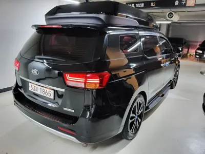 Kia Canival 2015, 240618 км, за 5612.45 USD