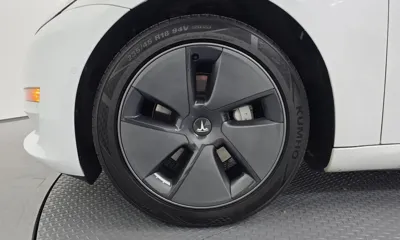 Tesla Model 3 2022, 57902 км, за 23565.71 USD