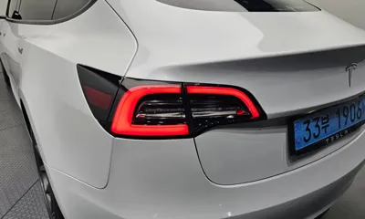 Tesla Model 3 2022, 57902 км, за 23387.63 USD - фото 23