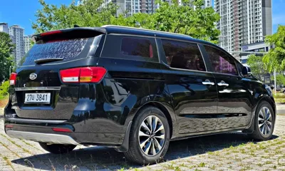 Kia Canival 2015, 289513 км, за 2560.06 USD