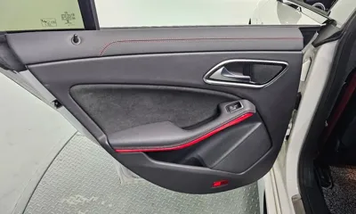 Mercedes-Benz CLA-Class 2018, 80315 км, за 14853.43 USD - фото 25