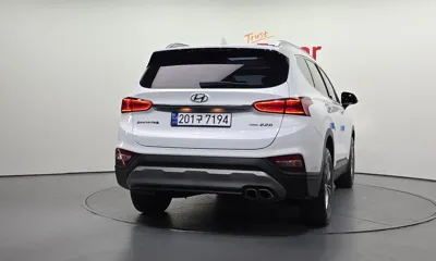 Hyundai Santafe 2019, 100236 км, за 16738.87 USD