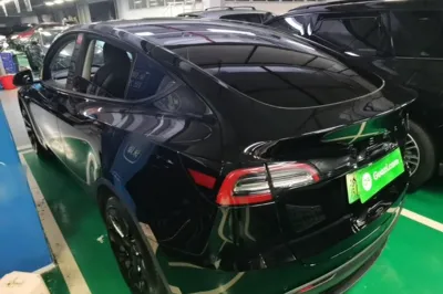 Tesla Model Y 2022, 66800 км, за 26946 USD