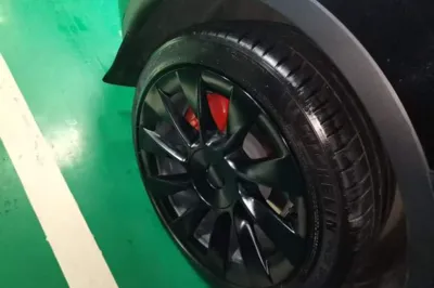 Tesla Model Y 2022, 66800 км, за 26946 USD - фото 11
