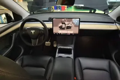 Tesla Model Y 2022, 66800 км, за 26946 USD - фото 19